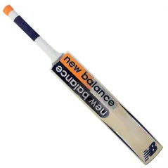 New Balance DC 580 Cricket Bat (2022)