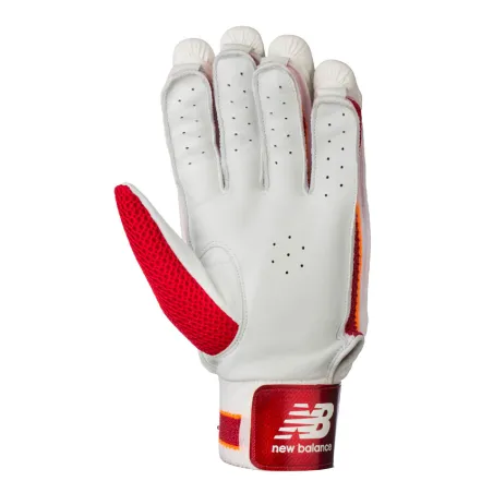 New Balance TC 860 Junior Cricket Gloves (2017)