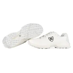 Newbery Elite All Rounder Pimple Cricket Shoes (2023) - Zapatos