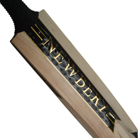 Newbery Navarone G4 Cricket Bat (2024)