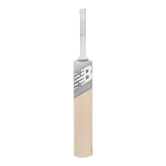 New Balance Heritage Plus Junior Cricket Bat (2024)