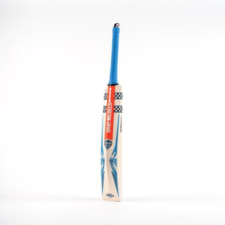 Murciélago de cricket Nicolls Shockwave 2.